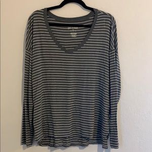 American eagle soft and sexy long sleeve T